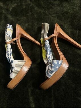 Aldo Brown Leather Slingback Heels with Blue and Cream Patterned Wrap